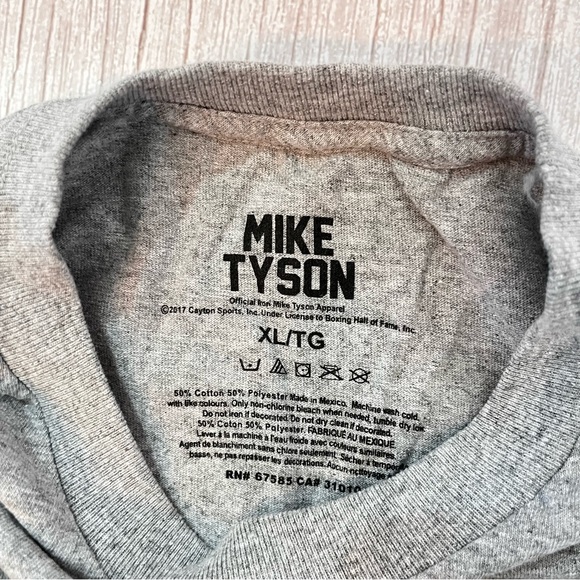 XL Men's Mike Tyson Merry Crithmith Shirt Official Graphic Print Xmas Christmas - Picture 5 of 5